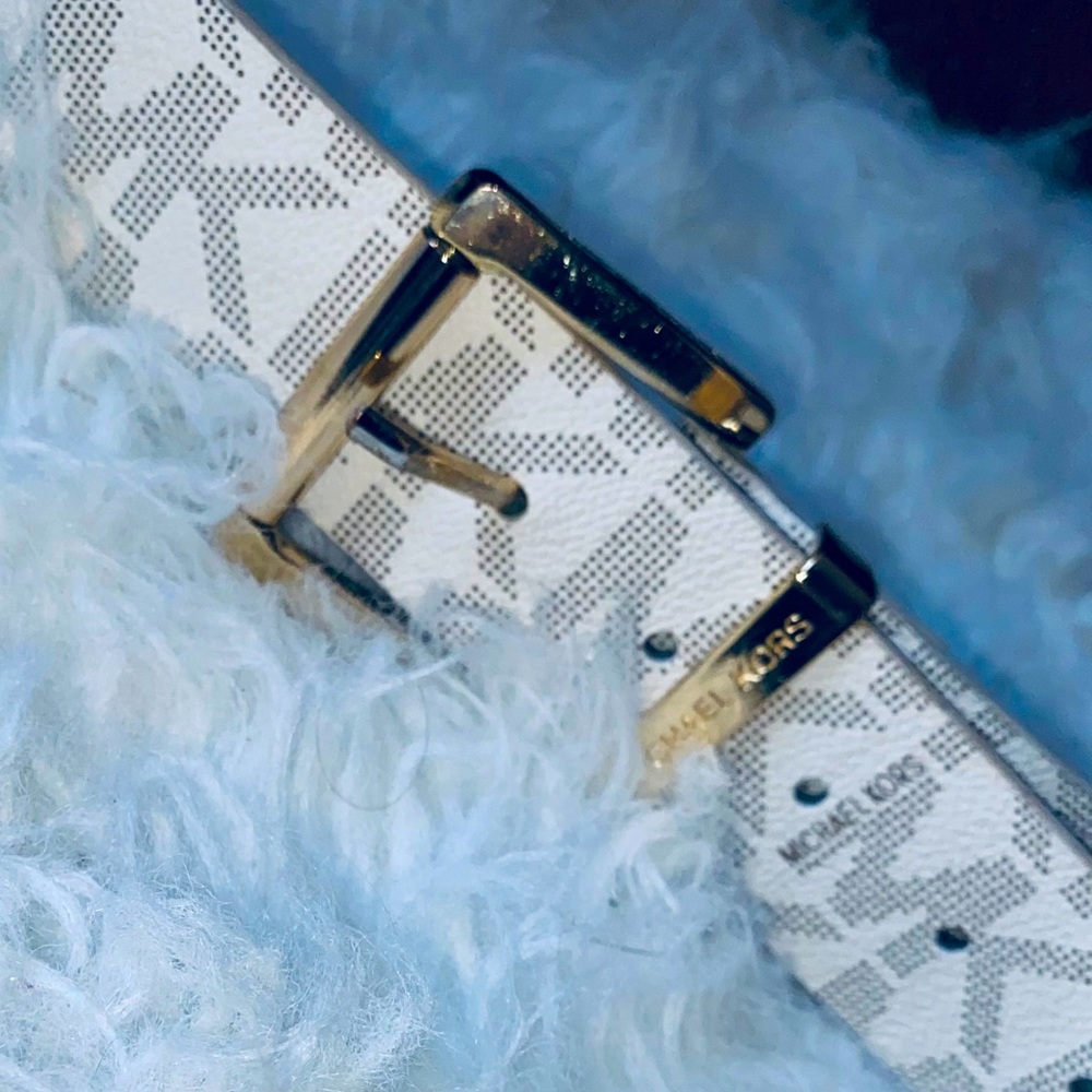 Michael Kors belt
